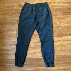 Nike Men’s Athletic Joggers - Large